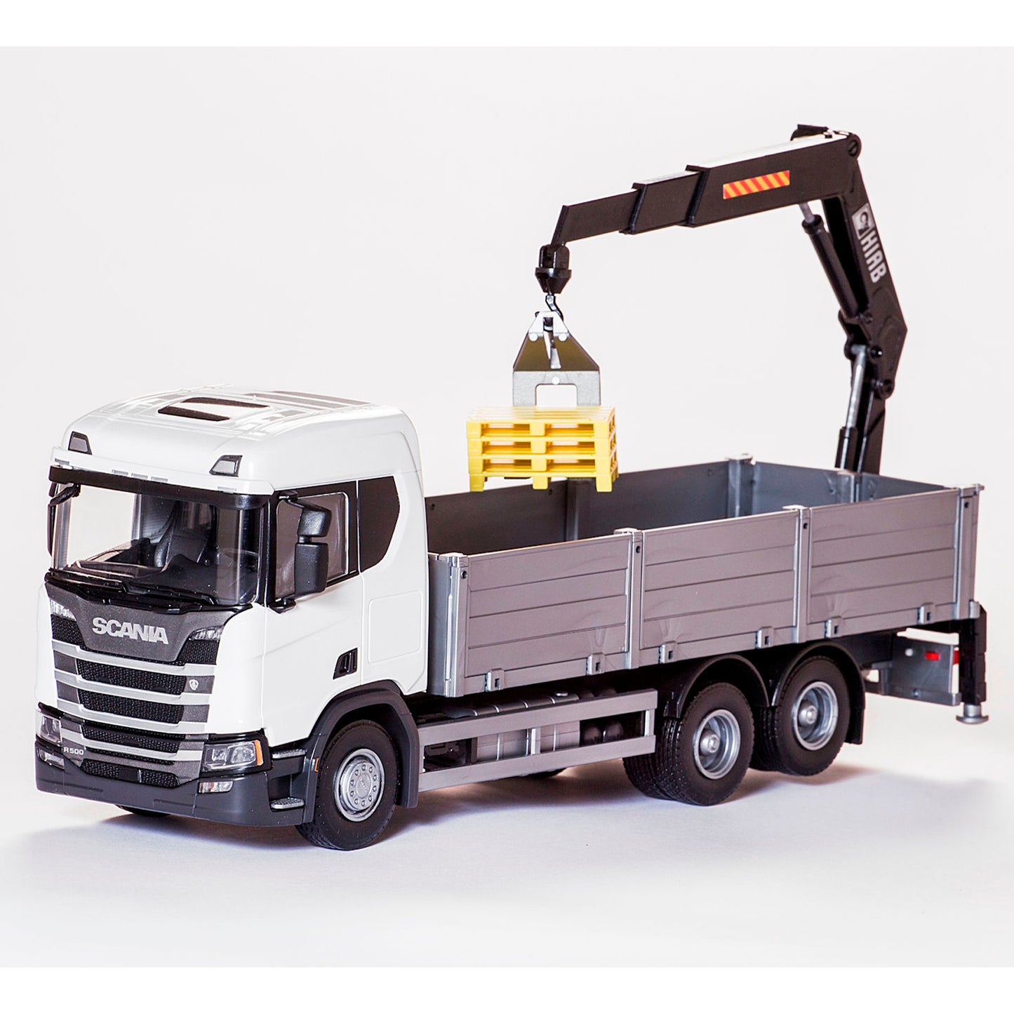 EMEK LASTBIL SCANIA VIT 1:25
