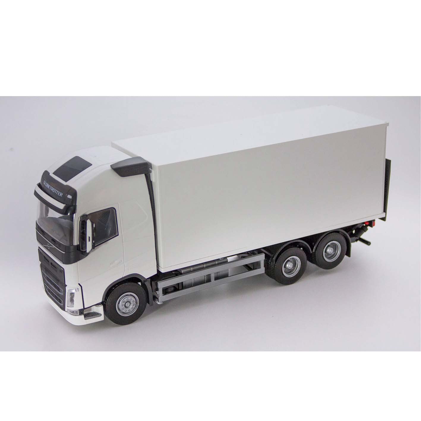 VOLVO DISTRIBUTIONSBIL VIT