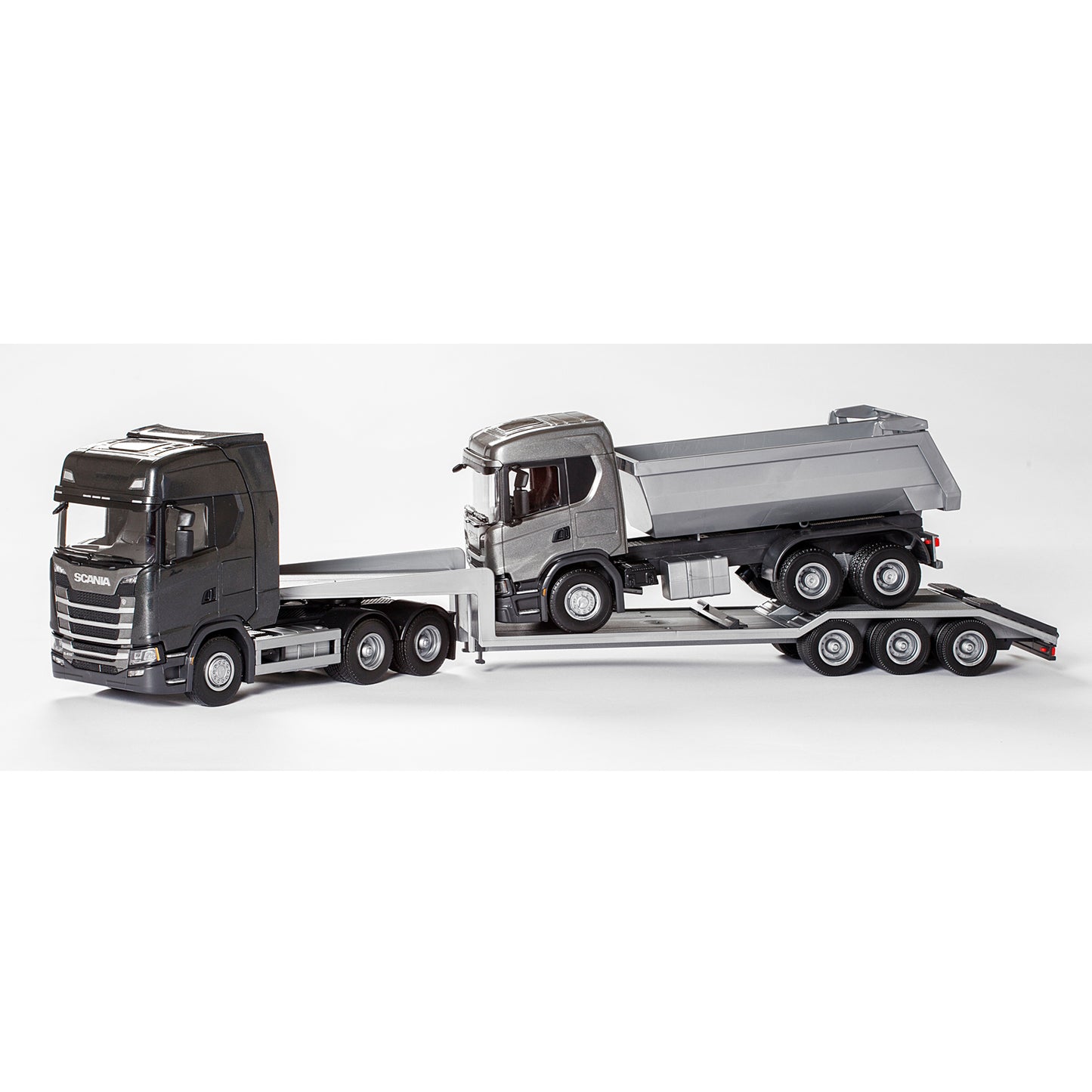 LASTARE S BLACK LOW 1:25