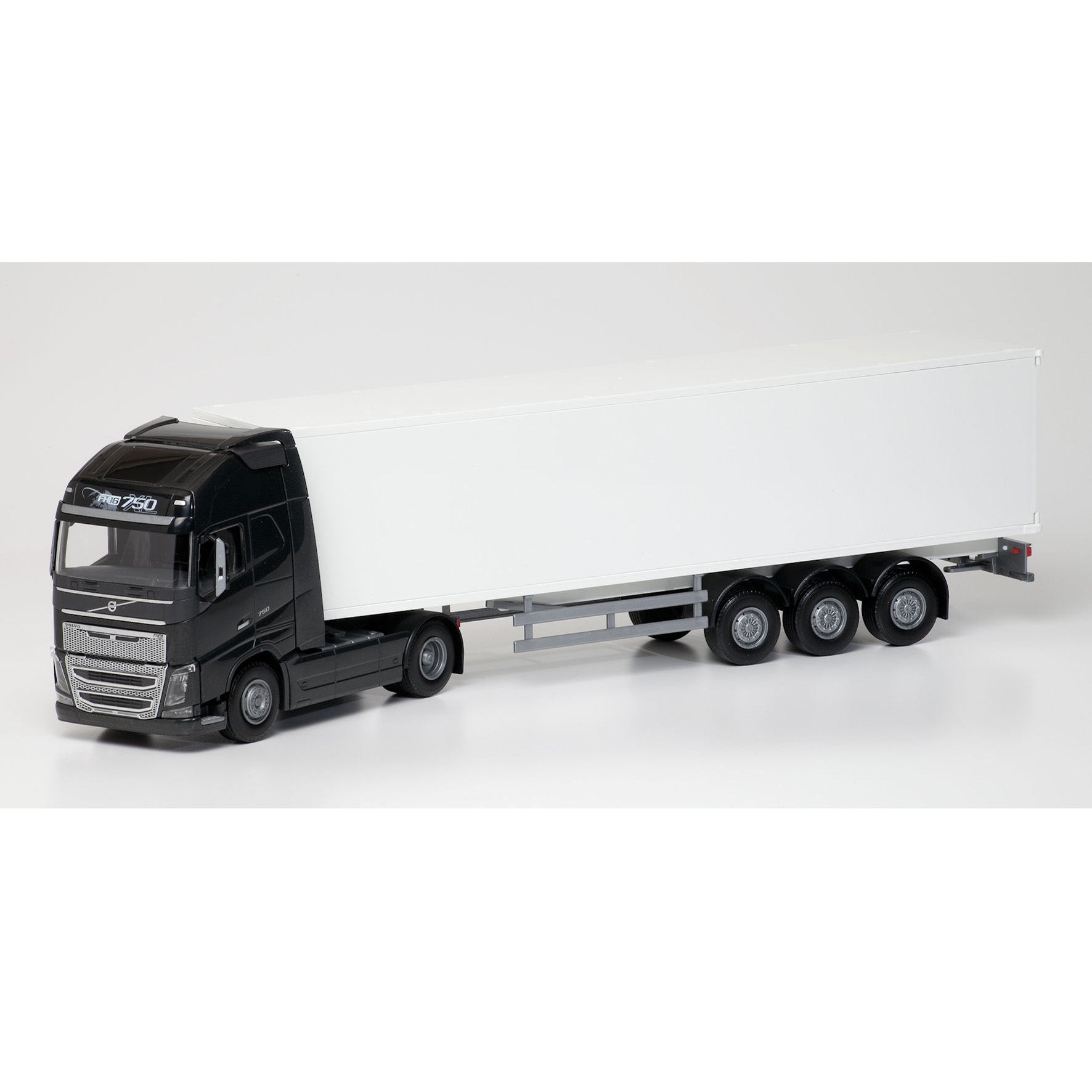 VOLVO FH/750 SEMI BOX SVART